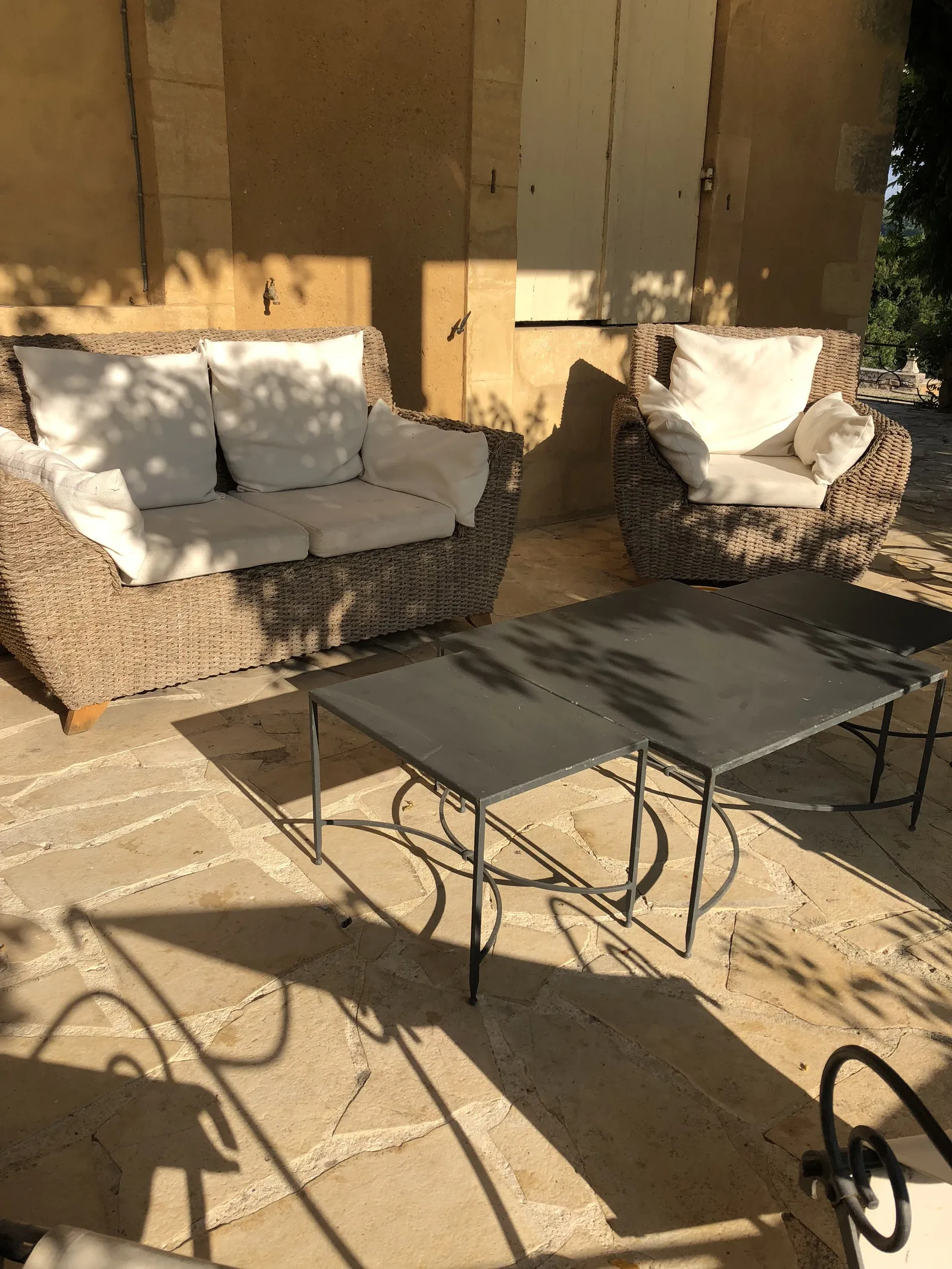 Le Rambert — exterior